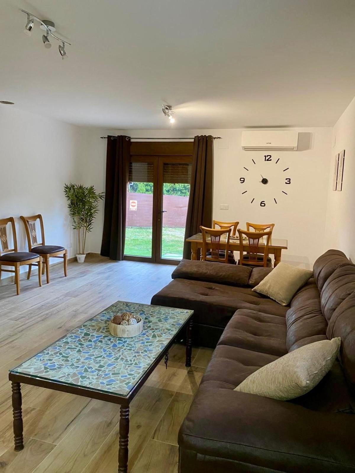 Apartamento El Hondon Del Lugar Hoyos Exterior foto
